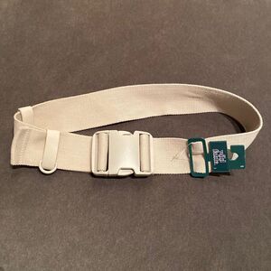 Women’s Tan Belt with Large Clip Buckle Adjustable Size M NWT